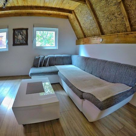 Cabarkapa Guesthouse Žabljak エクステリア 写真