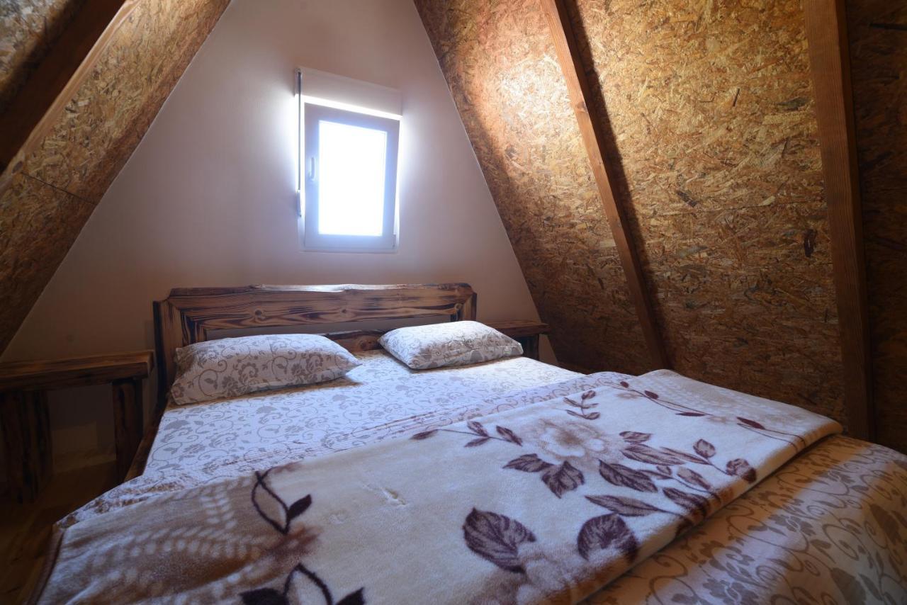 Cabarkapa Guesthouse Žabljak エクステリア 写真