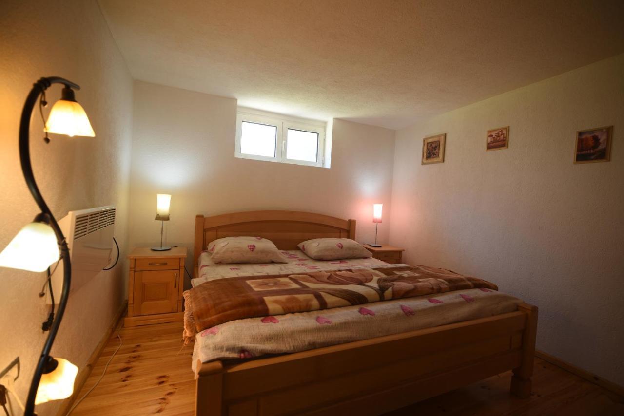 Cabarkapa Guesthouse Žabljak エクステリア 写真