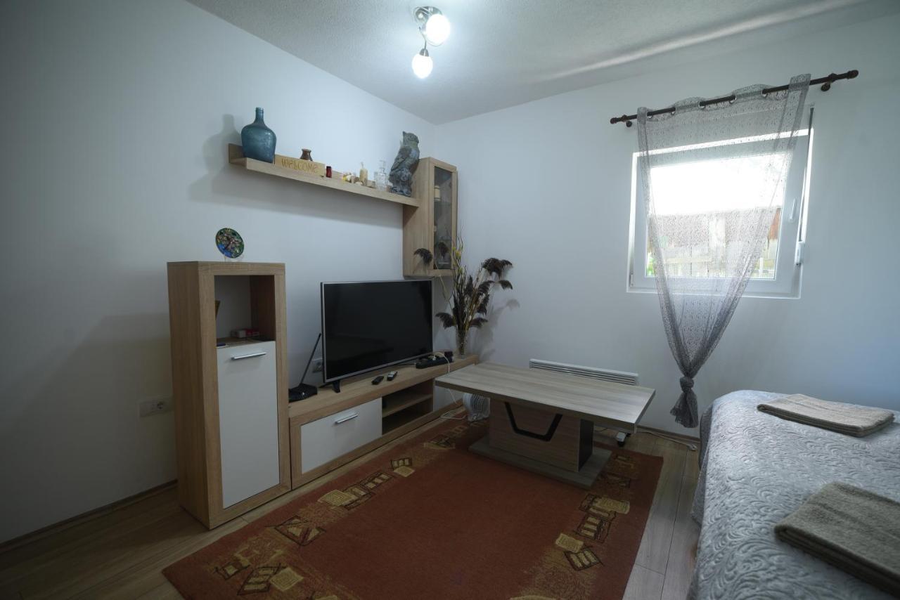 Cabarkapa Guesthouse Žabljak エクステリア 写真