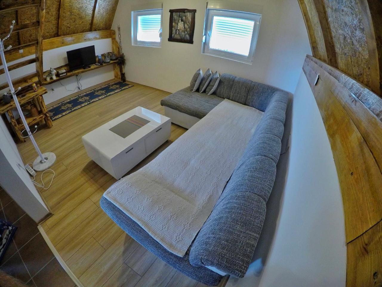 Cabarkapa Guesthouse Žabljak エクステリア 写真